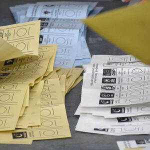 anket halkin yuzde 69u erken secim istiyor N3DOtPsD