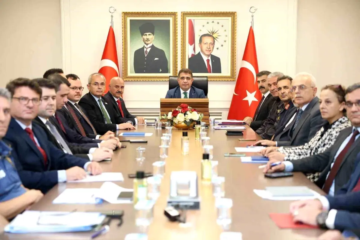 duzcede universite guvenligi toplantisi sa4DqKzR