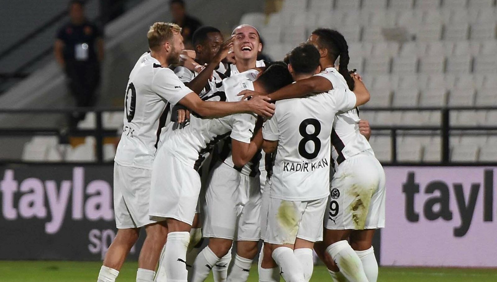 manisa fk evinde bodrum fk ile oynayacak GRgWL5Ru