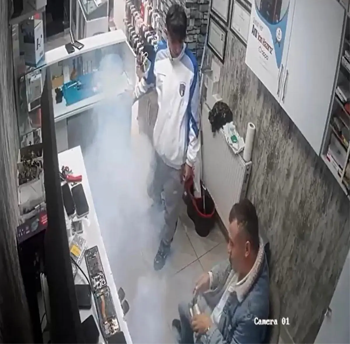 duzcede batarya yangini korkuttu qyBv2Gxh.jpg