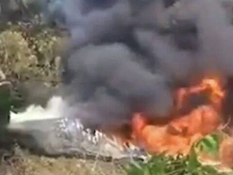 Kolombiya’da Askeri Uçak Kazası: 110 Askerin Durumu Belirsiz