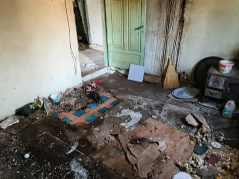 Bursa inegol belediyesinden yasli kadina yardim eli RvWuv8fN