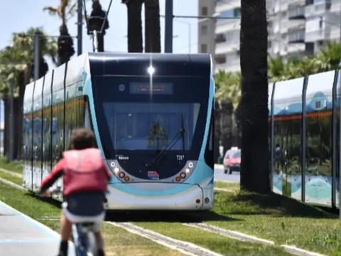 Izmir iklim notr kent olmayi hedefliyor Dyfqm525